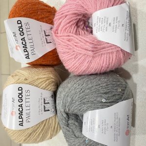 Alpaca gold paillettes
